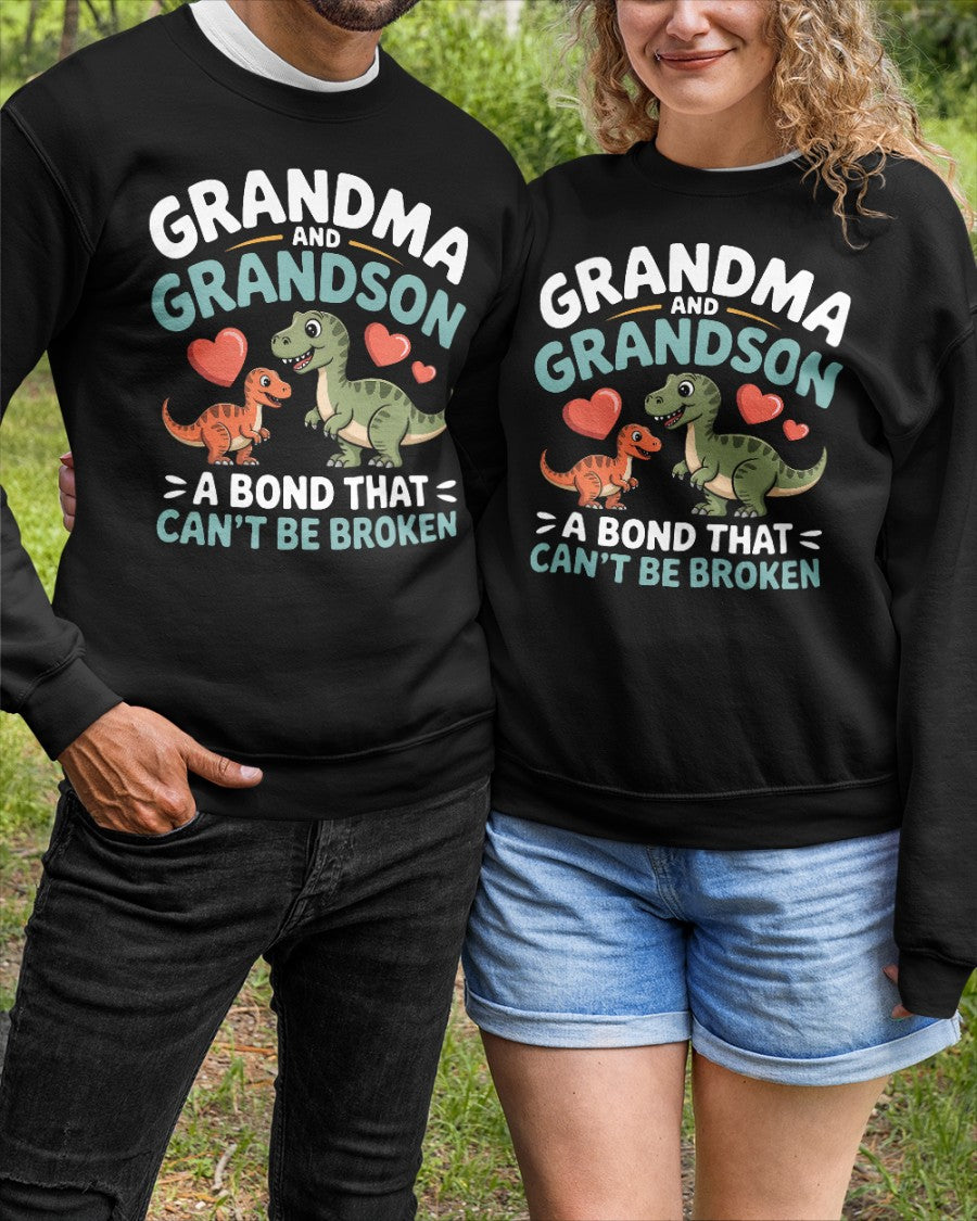 GRANDMA AND GRANDSON A BOND THAT CAN'T BE BROKEN DINOSAUR UNISEX T-SHIRT - NINA00 (SKU-GMS5)