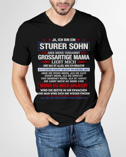 ICH HABE EINE UNGLA"UBLICHE MAMA UND SIE IST EIN BISSCHEN VERRÜCKT" – T-SHIRT VON MAMA FÜR SOHN – LUAN00 (SKU2606-62-00)