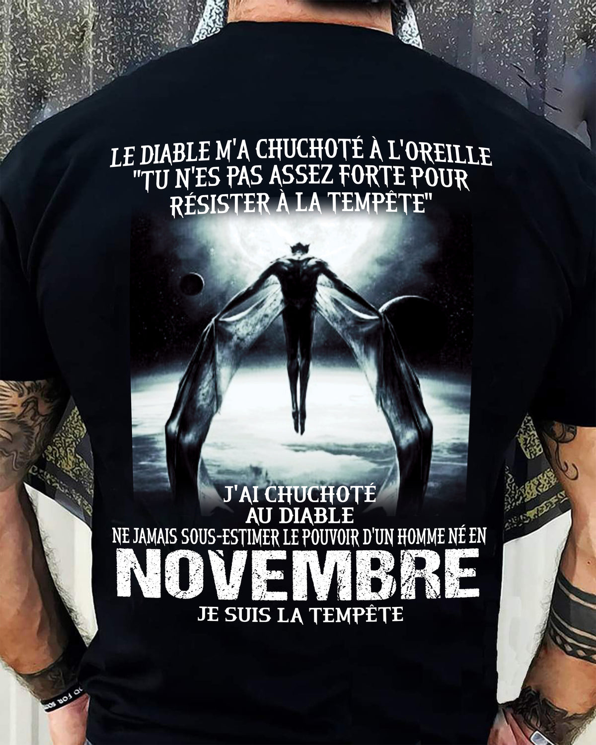 Je Suis la Tempête – Ne Jamais Sous-Estimer le Pouvoir d’un Homme Né en Novembre – T-Shirt Homme - LUAN11 (SKU26T-01160-11)
