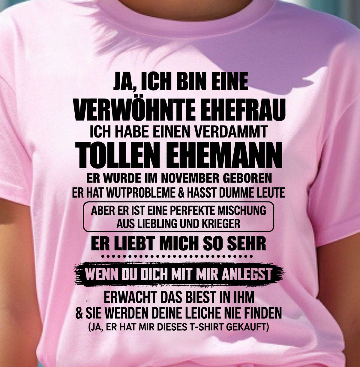 NOVEMBER - VERWÖHNTE EHEFRAU - TOLLER EHEMANN - LIEBLING & KRIEGER - PERFEKTES GESCHENK VOM EHEMANN AN SEINE FRAU - LUAN11 (SKU2609-68-11)