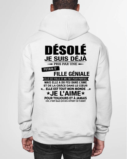 DÉSOLÉ, JE SUIS DÉJÀ PRIS PAR UNE FILLE VRAIMENT GÉNIALE – DE LA PART DE MA FEMME - FR00/LUAN00 (SKU2606-112-00)