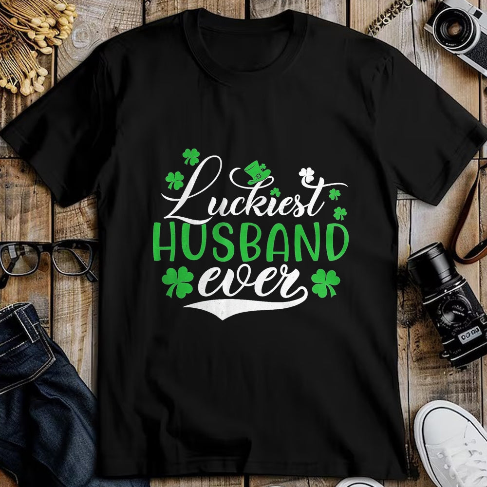 Best Husband Shirt, Wife and Husband Unisex T-Shirt/Hoodie/Sweatshirt HLT00 - Luckiest Husband Ever Shamrock Lucky St Patrick_s Day T-Shirt, Men, Black, Small