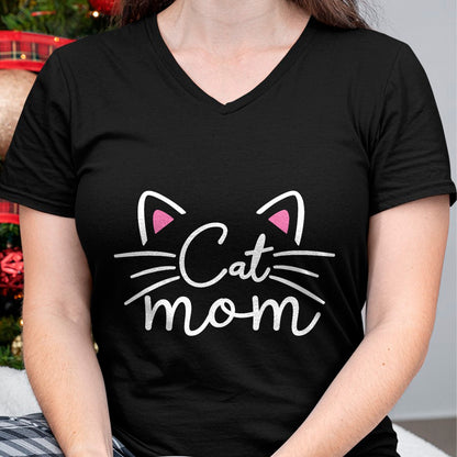 Cat Love Shirt, Funny Cat Lover Gift UnisexT-Shirt/Hoodie/Sweatshirt HLT00 - Cat Mom - I Love My Cat - Cat Mom Great Gift Idea - Classic T-Shirt