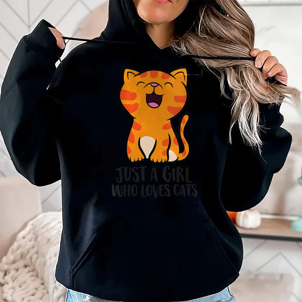 Cat Love Shirt, Funny Cat Lover Gift UnisexT-Shirt/Hoodie/Sweatshirt HLT00 - Womens Just a Girl Who Loves Cats Kitten V-Neck T-Shirt