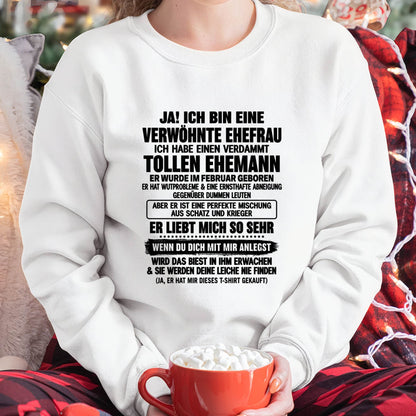 FEBRUAR - VERWÖHNTE EHEFRAU - VERDAMMT TOLLER EHEMANN - SCHATZ & KRIEGER - PERFEKTES GESCHENK VOM EHEMANN AN SEINE FRAU - LUAN02 (SKU2609-325-02)