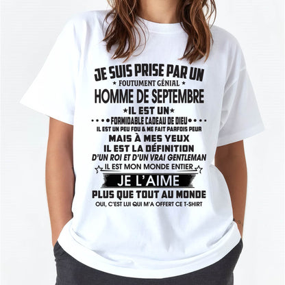 SEPTEMBRE – MAIS À MES YEUX, IL EST LA DÉFINITION D’UN ROI ET D’UN VÉRITABLE GENTLEMAN – DE SON MARI - FR09/LUAN09 (SKU2602-14-09)