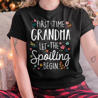 FIRST TIME GRANDMA T-SHIRT – PERFECT GIFT FOR NEW GRANDMAS - NINA00 (SKU8-GRA00)
