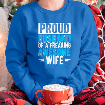 Best Husband Shirt, Wife and Husband Unisex T-Shirt/Hoodie/Sweatshirt HLT00 - Mens Proud Husband of A Freaking Awesome Wife Couple Love Performance T-Shirt
