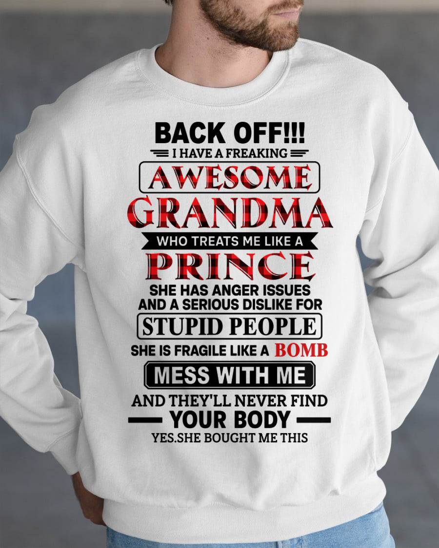 AWESOME GRANDMA - TREATS ME LIKE A PRINCE - PERFECT GIFT FROM GRANDMA TO GRANDSON - LUAN00 (SKU2608-585-00)