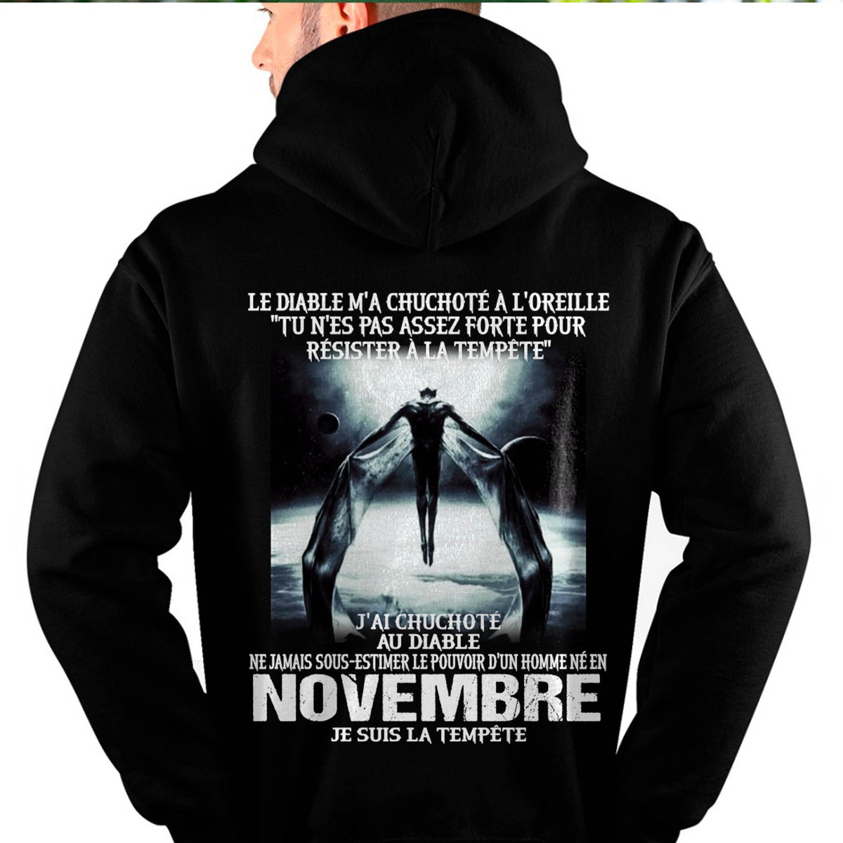 Je Suis la Tempête – Ne Jamais Sous-Estimer le Pouvoir d’un Homme Né en Novembre – T-Shirt Homme - LUAN11 (SKU26T-01160-11)