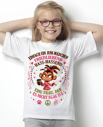 JUNI, FRIEDLIEBEND HASS-HASSEND EINE FRAU, DER ES NICHT EGAL IST - LUAN GER06 (SKU2605-352-06)