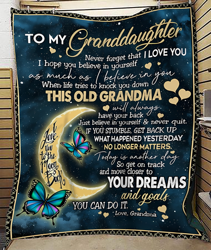 BLANKET FOR GRANDDAUGHTER – COMFORT & WARMTH GIFT FROM GRANDMA  Sherpa Fleece Quilt Blanket LUAN00 (SKUB-BLK-GMD2)