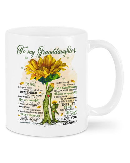 TO GRANDDAUGHTER MUG 02 - GIFT FROM GRANDMA - NINA00
