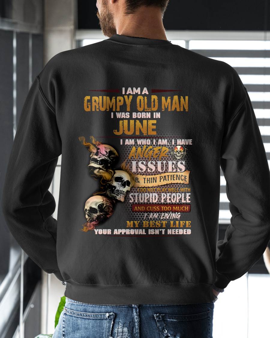 Grumpy Old Man - For Man Black T-Shirt - LUAN06 (SKU08-67-06)