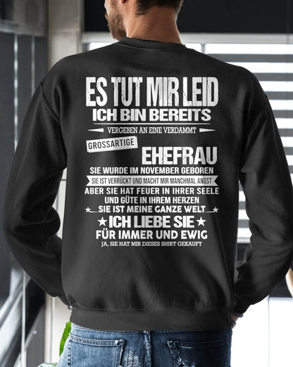 NOVEMBER - SIE IST MEINE GANZE WELT ICH LIEBE SIE FÜR IMMER UND EWIG - Das perfekte Geschenk für Ihren Ehemann - GER/LUAN11 (SKU2605-350-11)