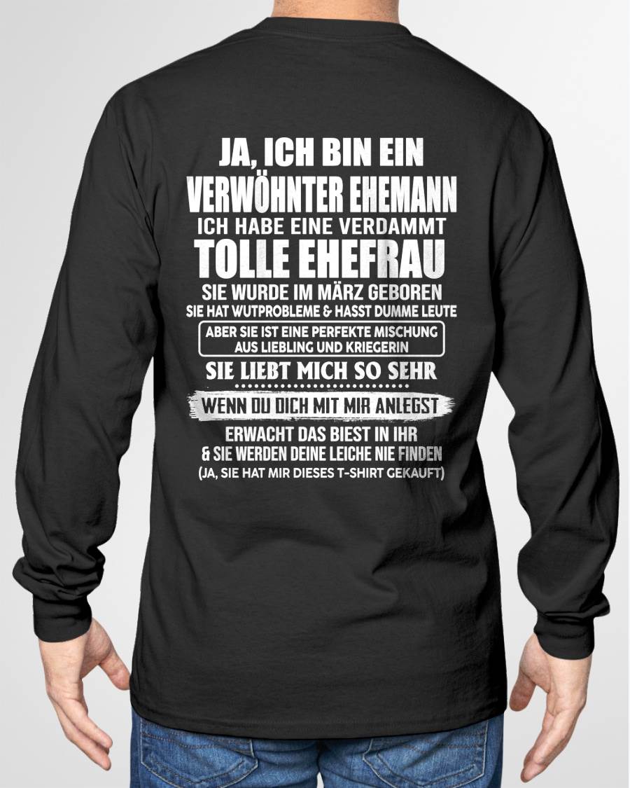 MÄRZ - VERWÖHNTER EHEMANN - TOLLE EHEFRAU - LIEBLING & KRIEGERIN - PERFEKTES GESCHENK VON DER EHEFRAU AN IHREN EHEMANN - LUAN03 (SKU2609-74-03)