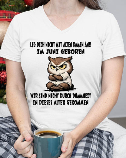 JUNI, LEG DICH NICHT MIT ALTEN DAMEN AN - LUAN GER06 (SKU2605-331-06)