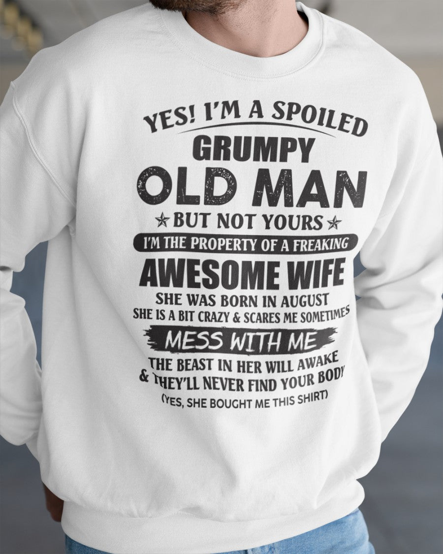 Awesome wife August - Perfect gift for husband from wife - LUAN08 (SKU96-68-08)
