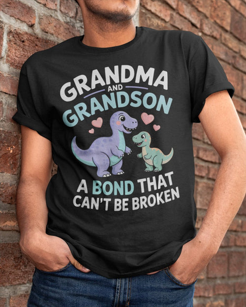 GRANDMA AND GRANDSON A BOND THAT CAN'T BE BROKEN DINOSAUR UNISEX T-SHIRT LUAN00 (SKU-GMS4)