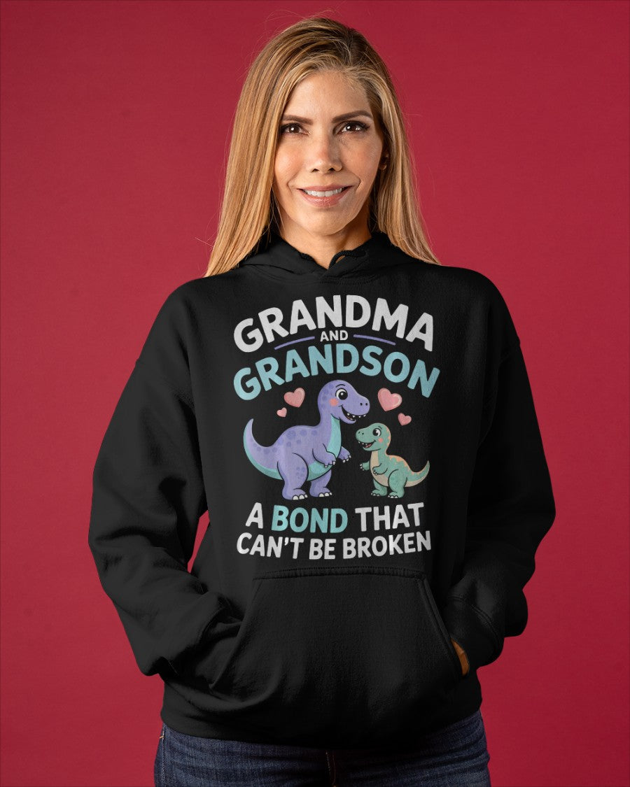 GRANDMA AND GRANDSON A BOND THAT CAN'T BE BROKEN DINOSAUR UNISEX T-SHIRT LUAN00 (SKU-GMS4)
