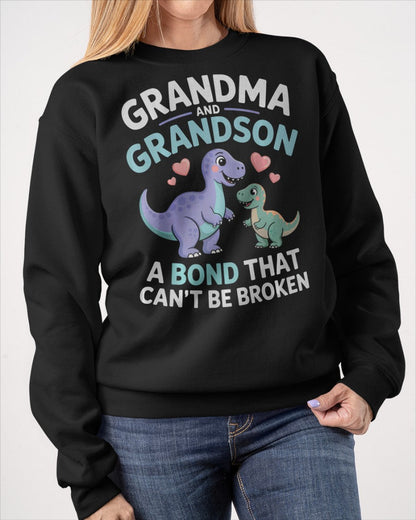 GRANDMA AND GRANDSON A BOND THAT CAN'T BE BROKEN DINOSAUR UNISEX T-SHIRT NINA00 (SKU-GMS4)